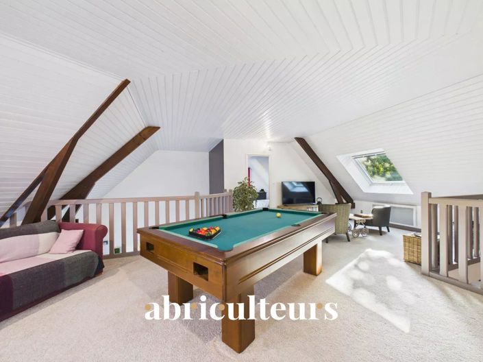 Image No.10-4 Bed House for sale