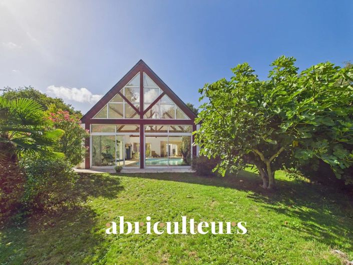 Image No.6-4 Bed House for sale