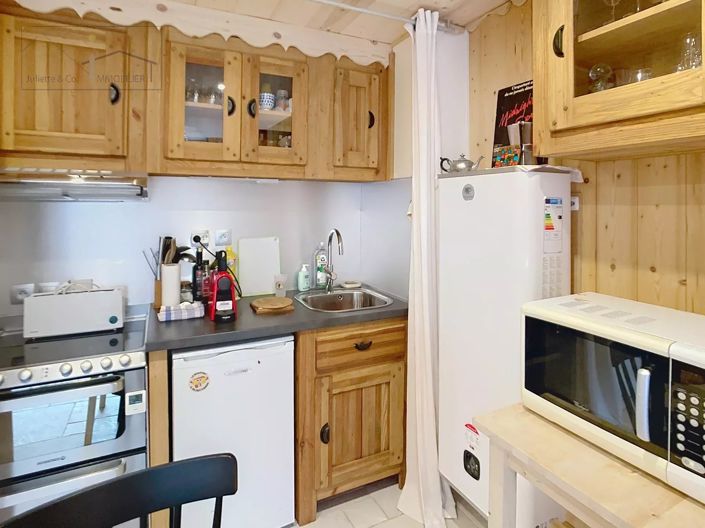 Image No.8-Apartment for sale