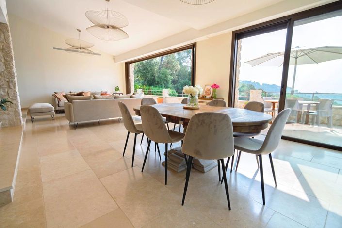 Image No.16-4 Bed House for sale