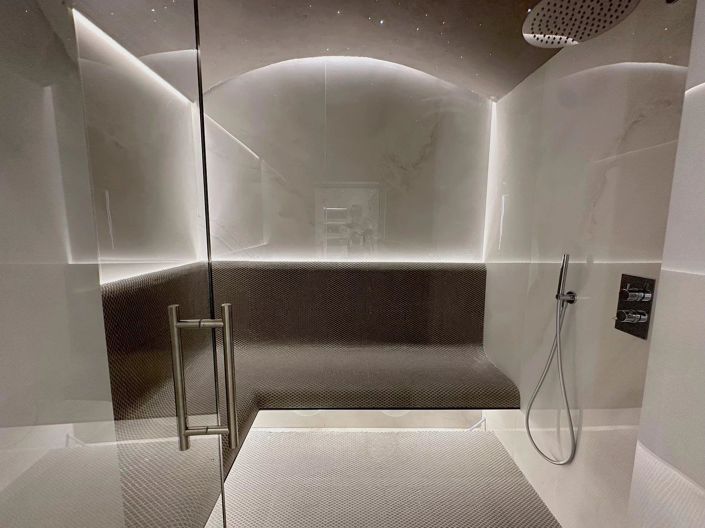 Image No.18-4 Bed House for sale