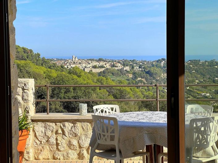 Image No.2-4 Bed House for sale