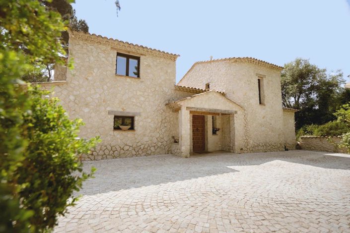 Image No.6-4 Bed House for sale