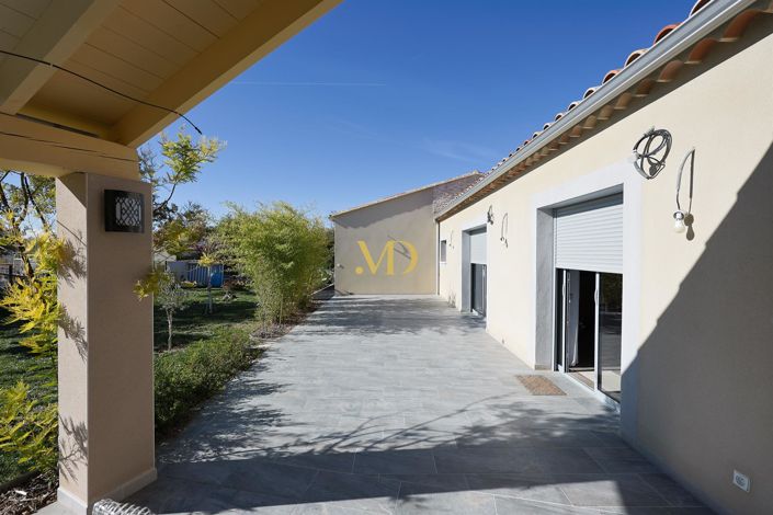 Image No.17-3 Bed House for sale