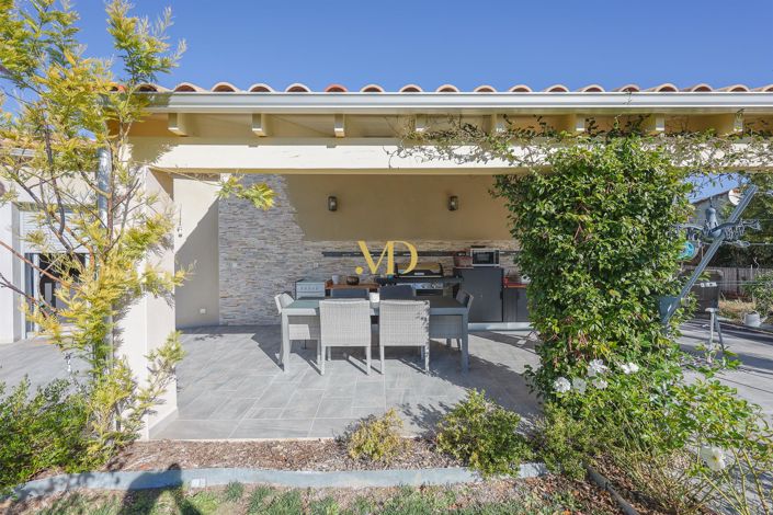 Image No.2-3 Bed House for sale