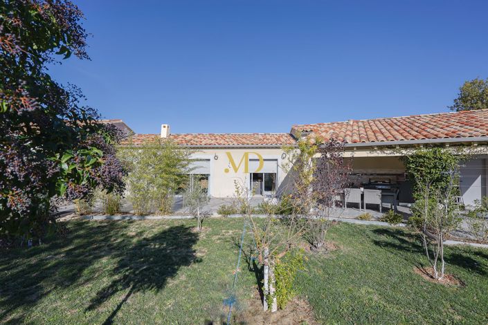 Image No.3-3 Bed House for sale