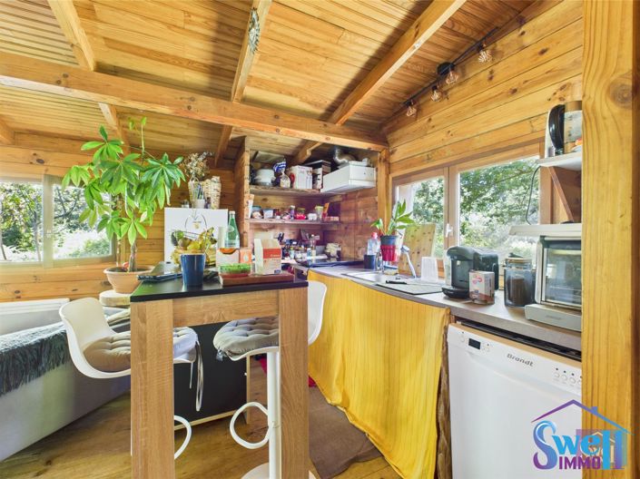 Image No.8-2 Bed House for sale