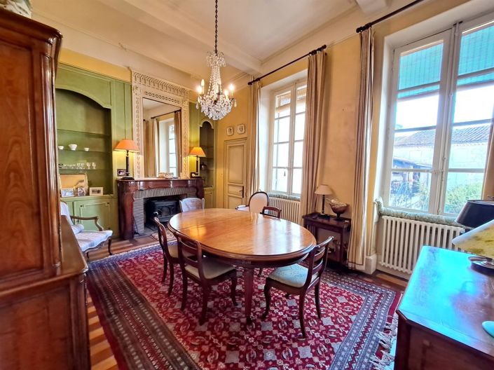 Image No.2-4 Bed House for sale