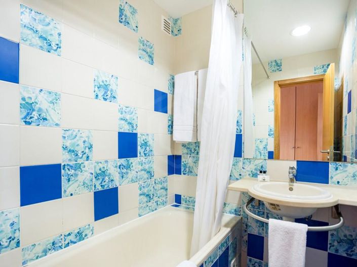 Image No.20-2 Bed Apartment for sale