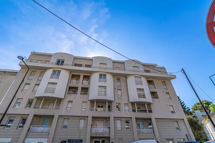 Image No.4-1 Bed Apartment for sale