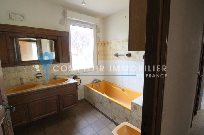 Image No.14-5 Bed House for sale