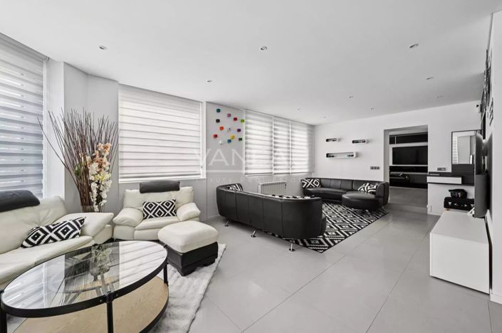 Image No.4-5 Bed Apartment for sale