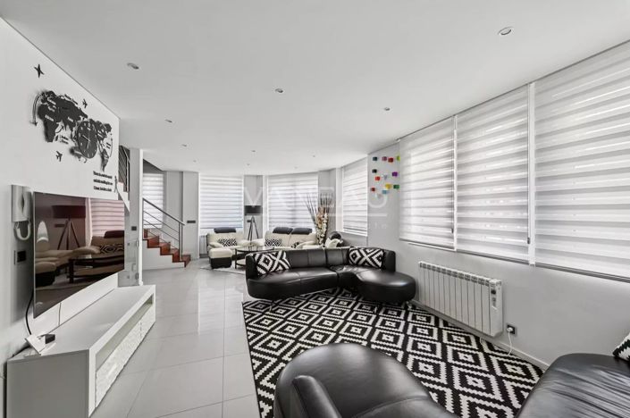 Image No.6-5 Bed Apartment for sale