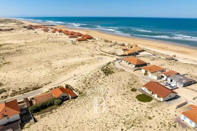 6 Bed House for sale