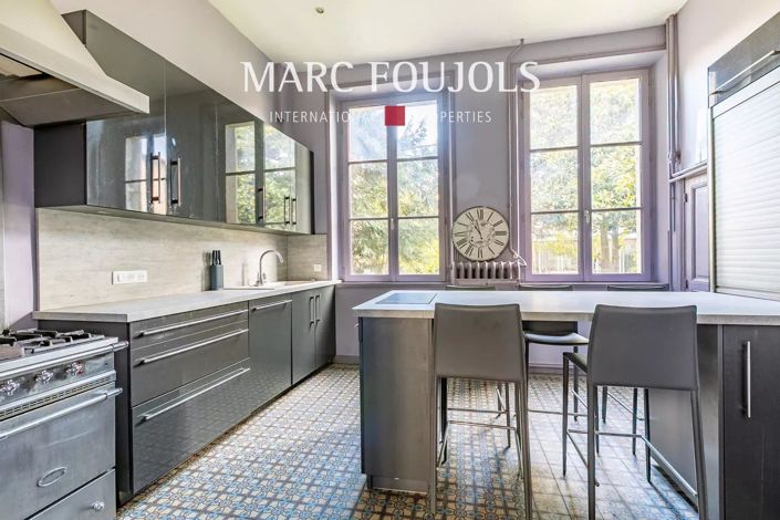 Image No.16-12 Bed House for sale