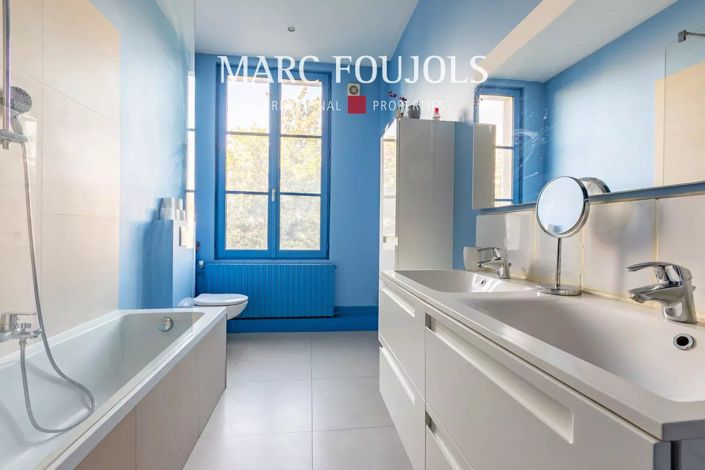 Image No.21-12 Bed House for sale