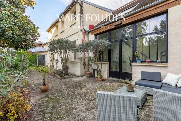 Image No.29-12 Bed House for sale