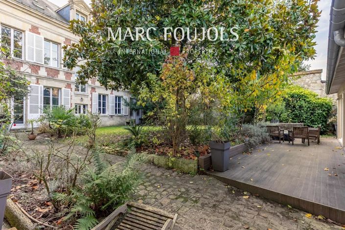 Image No.4-12 Bed House for sale