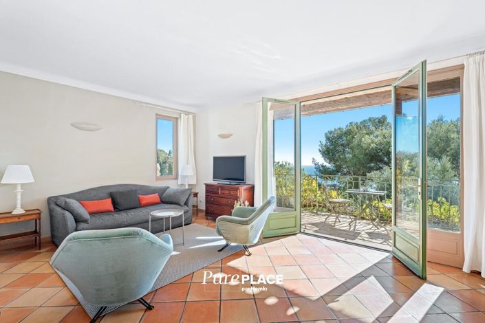 Image No.4-4 Bed House for sale