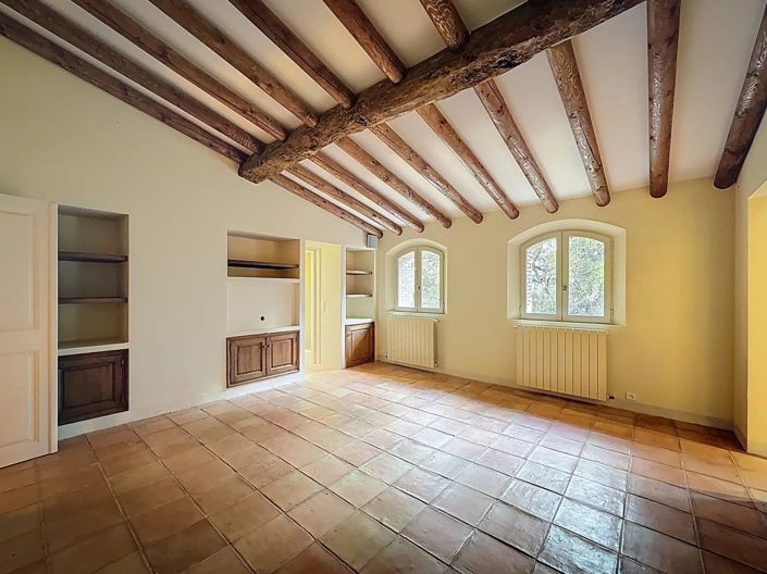 Image No.28-9 Bed House for sale