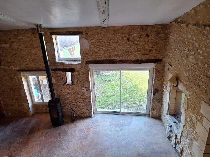 Image No.10-3 Bed House for sale