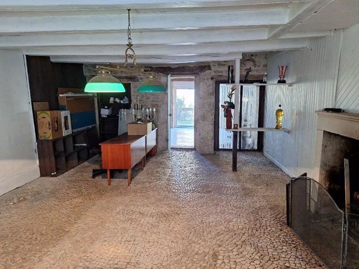 Image No.12-3 Bed House for sale