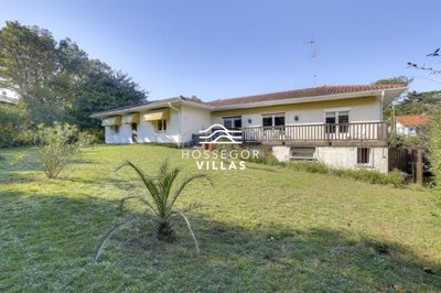 5 Bed House for sale