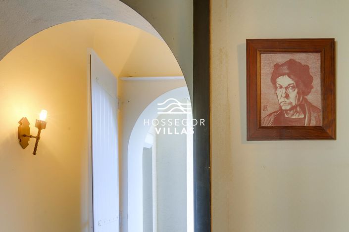 Image No.14-5 Bed House for sale