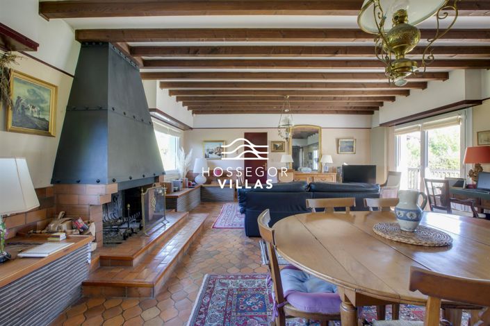 Image No.4-5 Bed House for sale