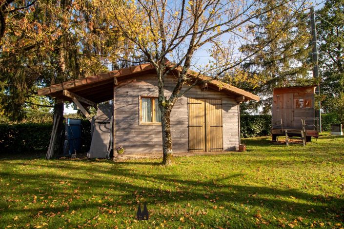 Image No.21-6 Bed House for sale