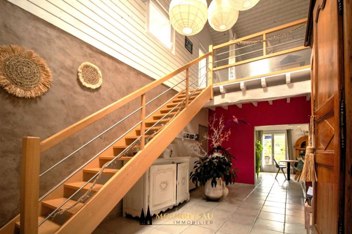 Image No.5-6 Bed House for sale