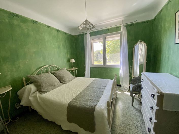 Image No.7-4 Bed House for sale