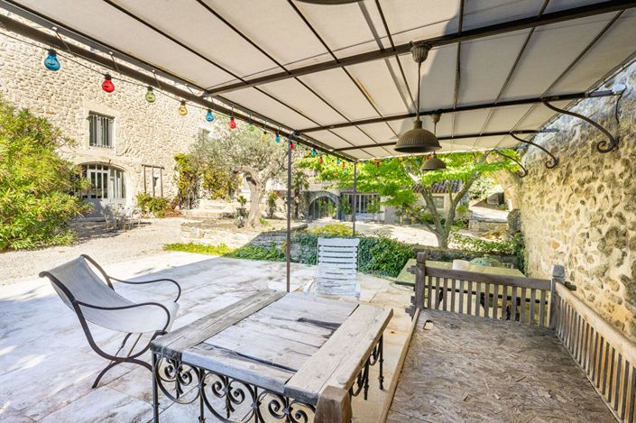 Image No.15-5 Bed House for sale