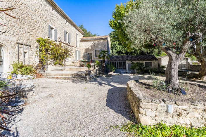 Image No.3-5 Bed House for sale