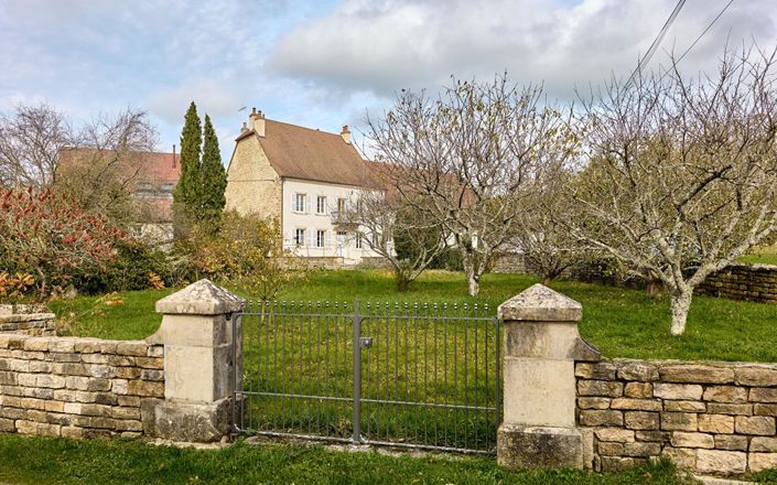 Image No.18-5 Bed Property for sale