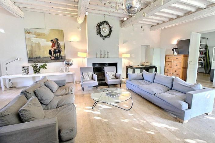 Image No.7-11 Bed House for sale