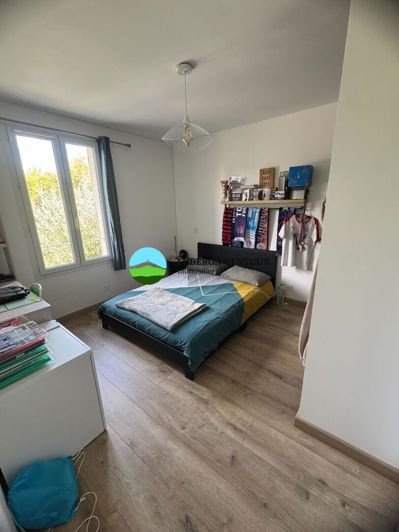 Image No.13-3 Bed House for sale