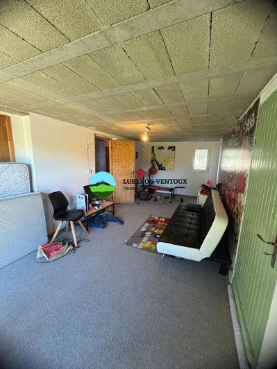 Image No.18-3 Bed House for sale