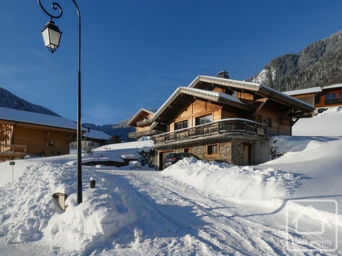 Image No.7-6 Bed Property for sale