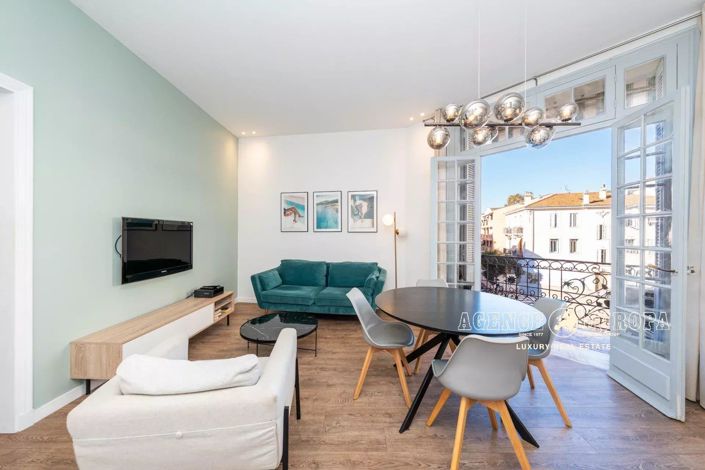 Image No.3-Appartement de 2 chambres à vendre à Cannes