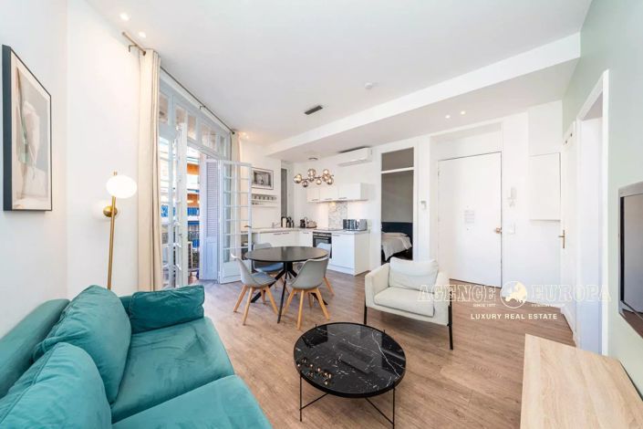 Image No.5-Appartement de 2 chambres à vendre à Cannes