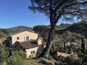 1 - Grimaud, House