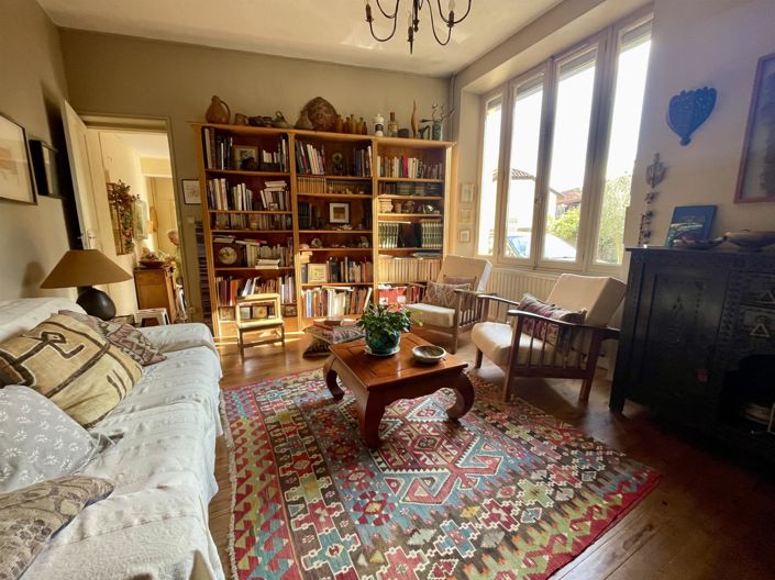 Image No.8-3 Bed House for sale