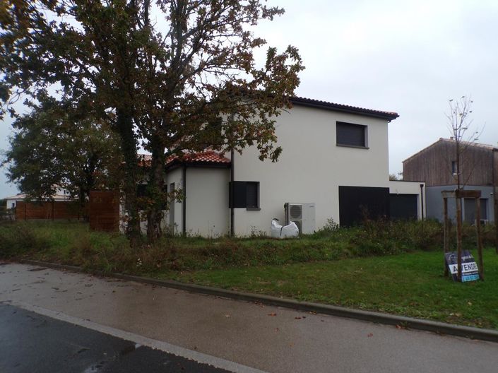 Image No.13-5 Bed House for sale