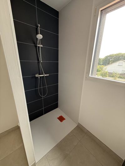 Image No.24-5 Bed House for sale