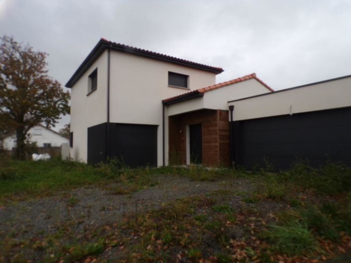 Image No.5-5 Bed House for sale