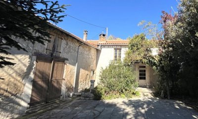 5 Bed House for sale