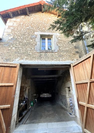 Image No.10-5 Bed House for sale