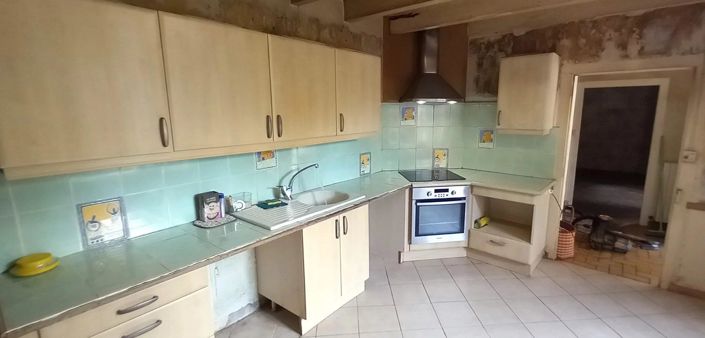 Image No.13-5 Bed House for sale