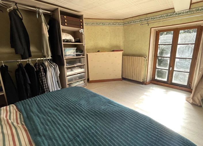 Image No.19-5 Bed House for sale